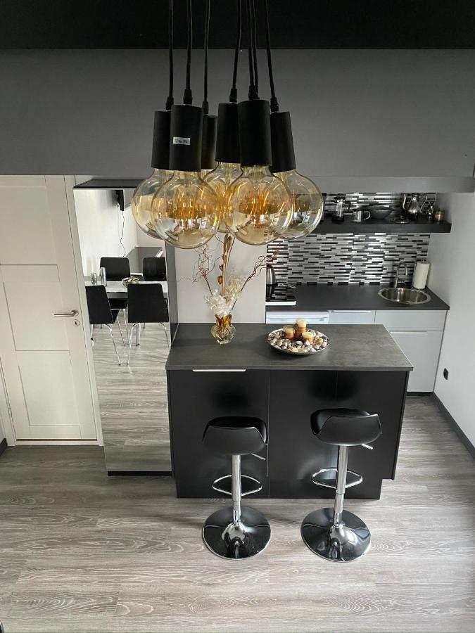 Apartment 7heaven